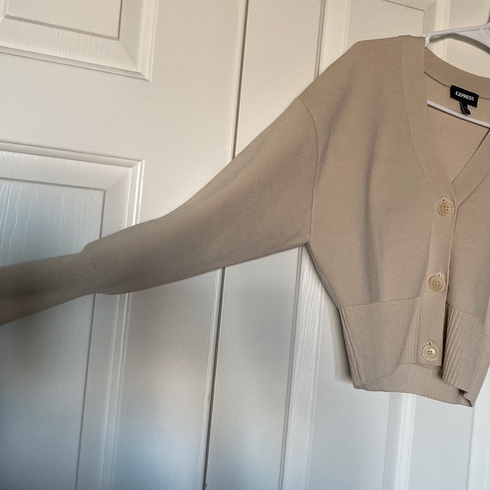 NWOT Express | Cropped Sweater Cardigan - Picture 5 of 5